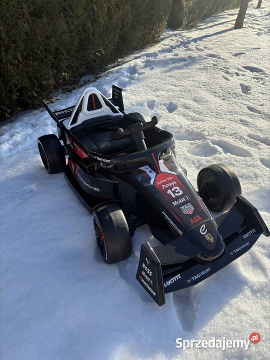 Porsche Formuła E samochód na akumulator nowy świętokrzyskie Piekoszów