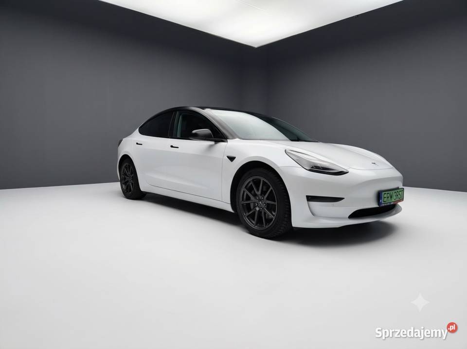 TESLA MODEL 3 SR FV Auto z UE Rawa Mazowiecka