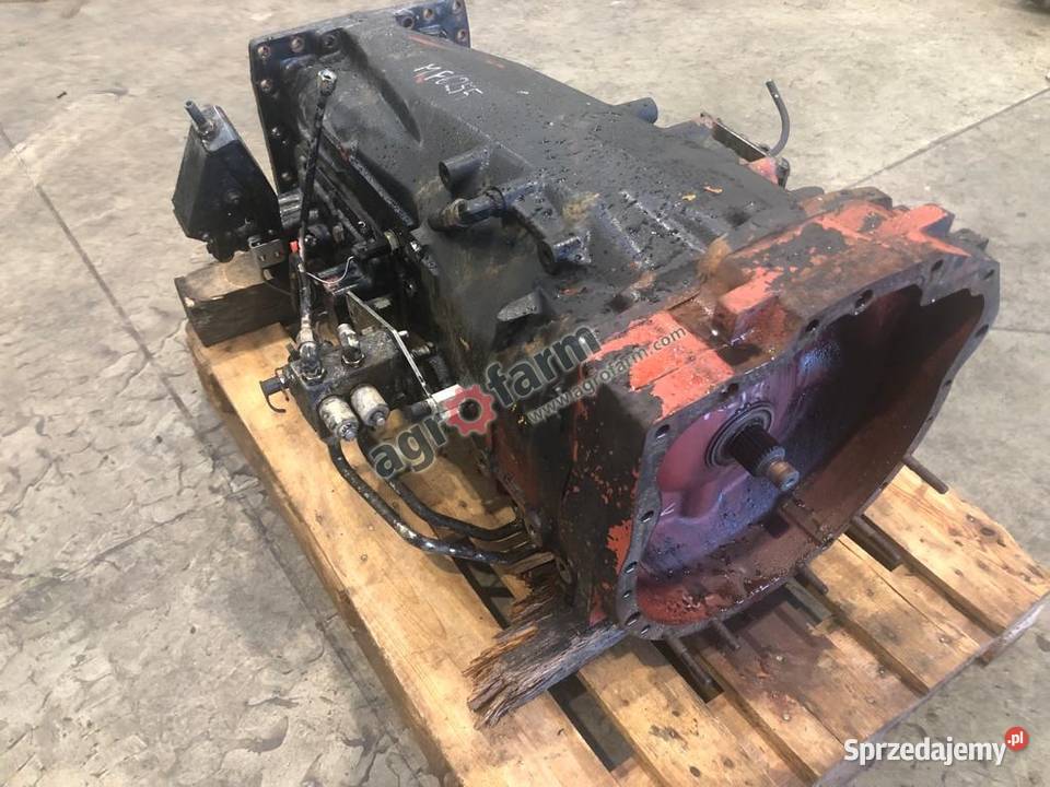 Skrzynia biegów Massey Ferguson 6255 461B7 Byków