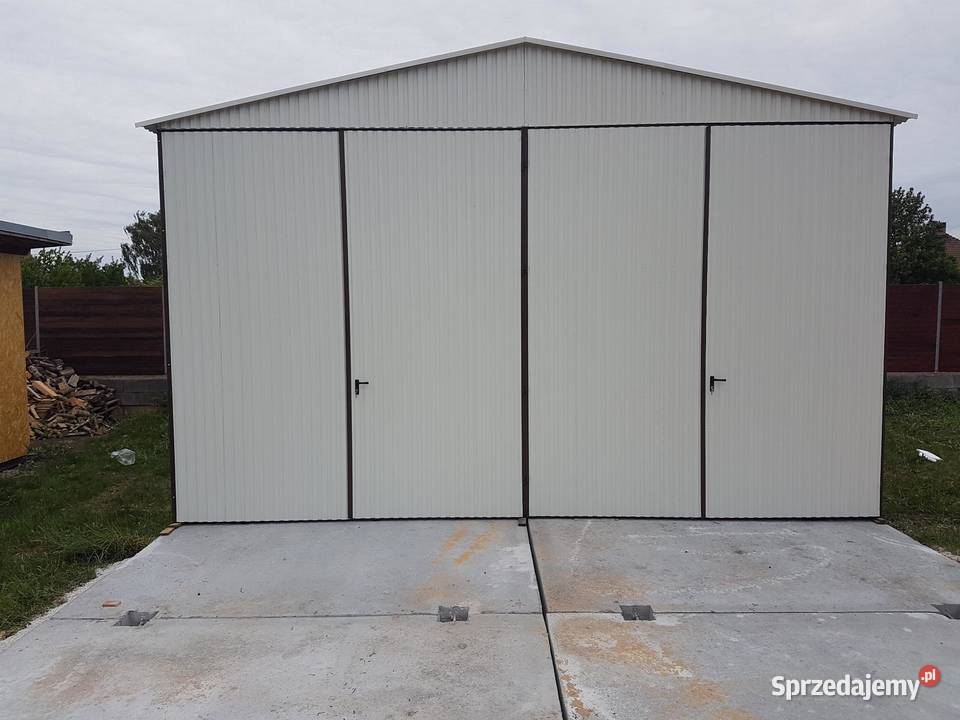 Blaszana hala 68m biała brama dwuskrzydłowa Sprzedaż