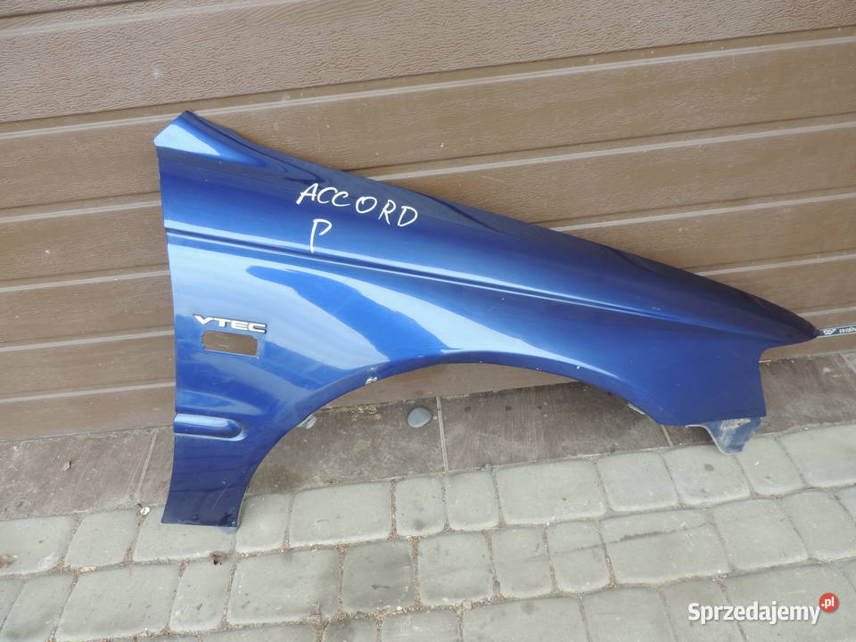 Błotnik prawy przód przedni Honda Accord 6 B99P Rok produkcji 2001 Nowy Sącz