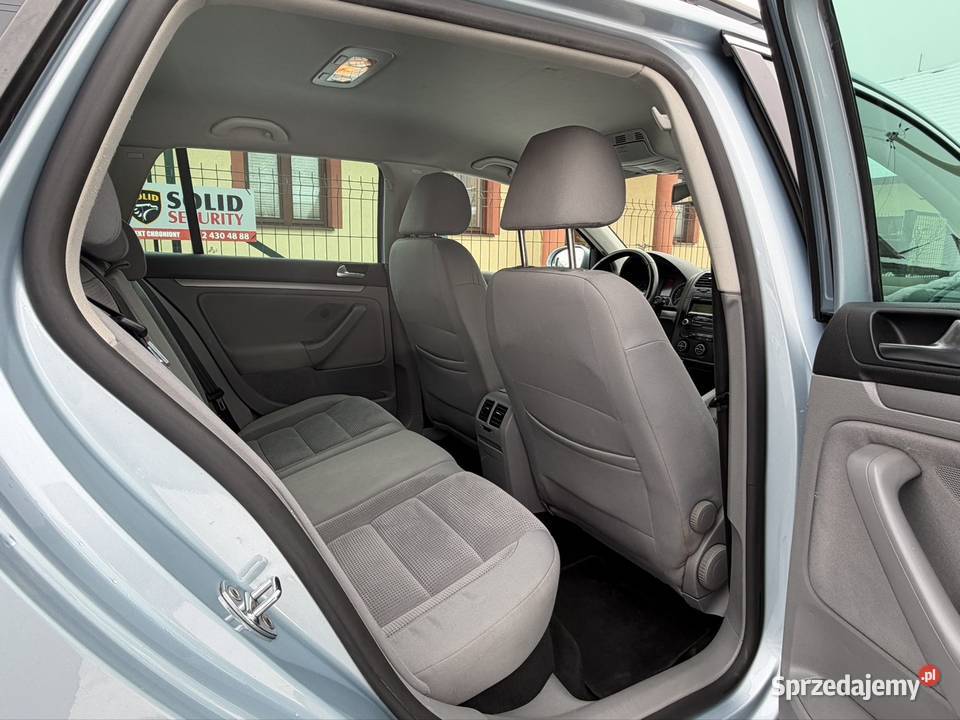 Volkswagen Golf 5 Nowy Różrżąd Benzyna benzyna Kraków sprzedam