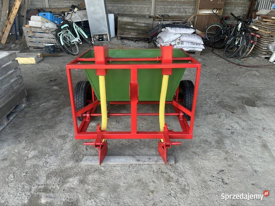 Sprzedam siewniksadzarkę do bobu sprzedam