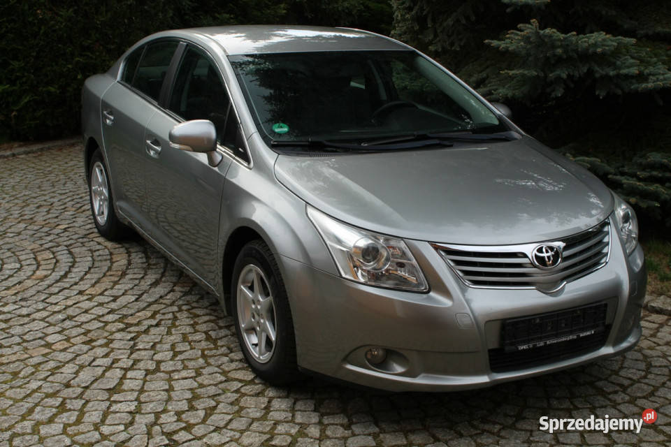 Toyota Avensis 147 Benzyna Przebieg 96 Sedan III elektrochrom. lusterka boczne Lubań