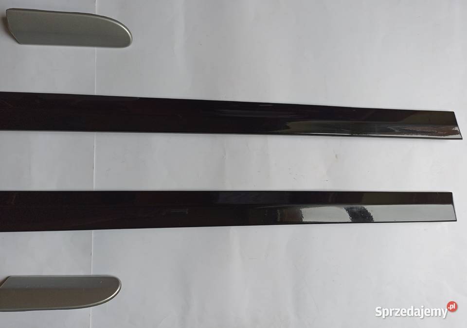 Listwa drzwi Mercedes w203 Coupe Sport spinki Lipno