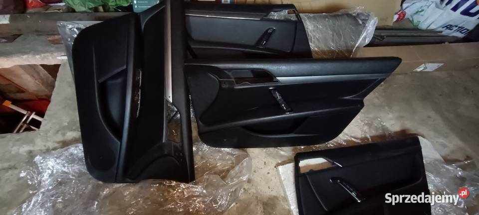 Boczki skurzane Peugeot 407 sesedan Wojkowice