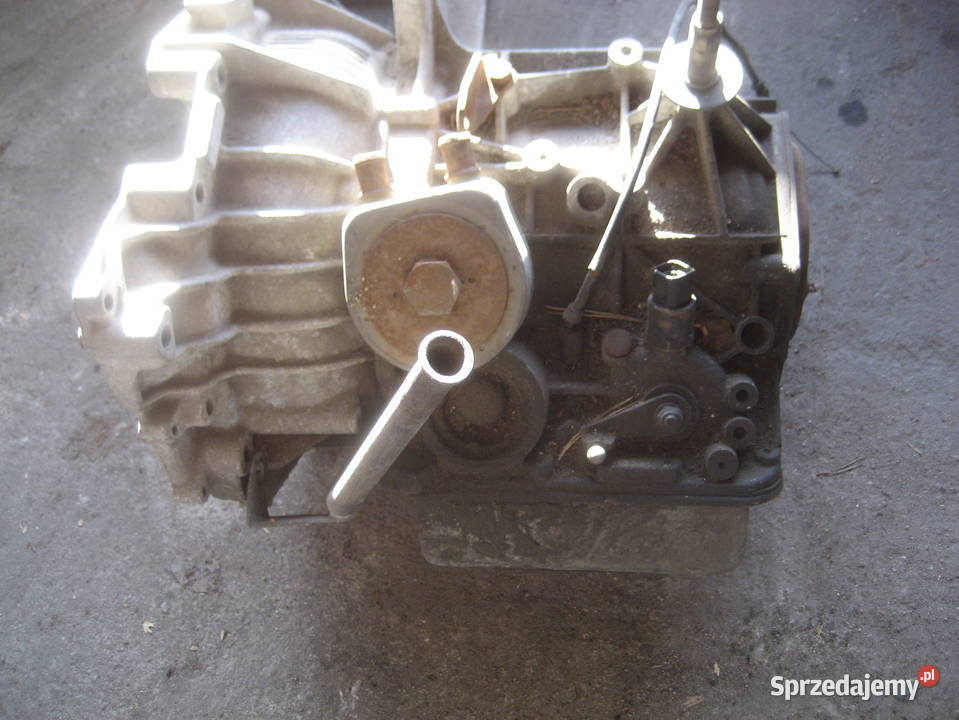 peugeot 405 18 benzyna skrzynia biegów 4hp 14 osobowe wielkopolskie sprzedam