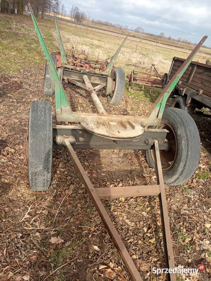 Przyczepa duzy wóz przewozu słupów Chybie