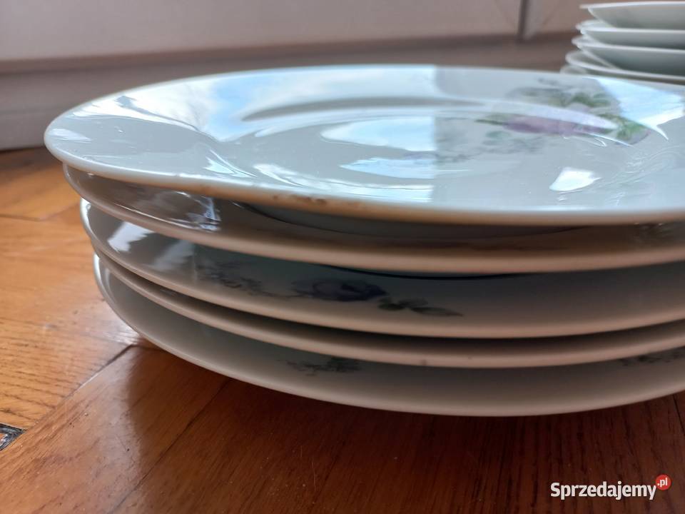 Zabytkowy zestaw porcelany niemieckiej firmy Porcelana i szkło Piastów