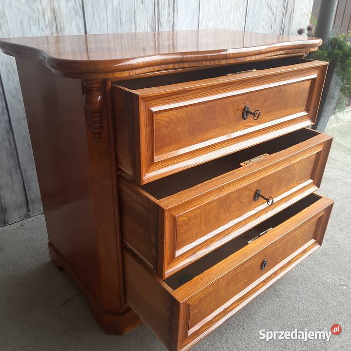 stylowa drewniana komoda z szufladami wysoki Byczyna