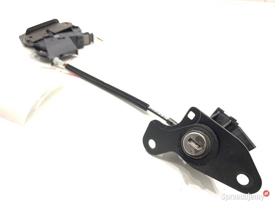 ZAMEK KLAPY TYŁ VW JETTA III SedanLimuzyna