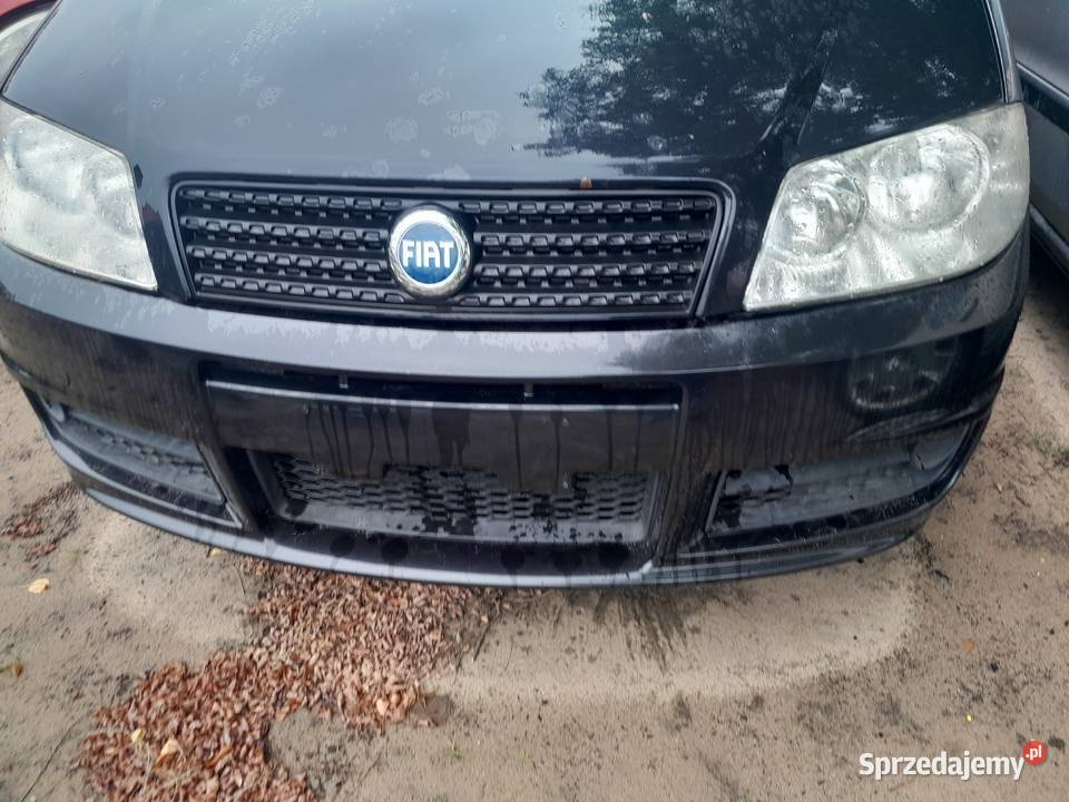 Fiat Punto 12 benzyna 60 2004r z de klima czarny wielkopolskie Wronki