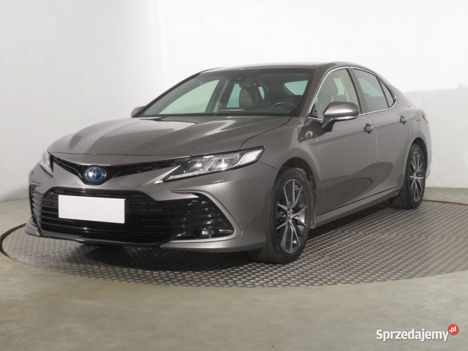 Toyota Camry 25 Hybrid radio