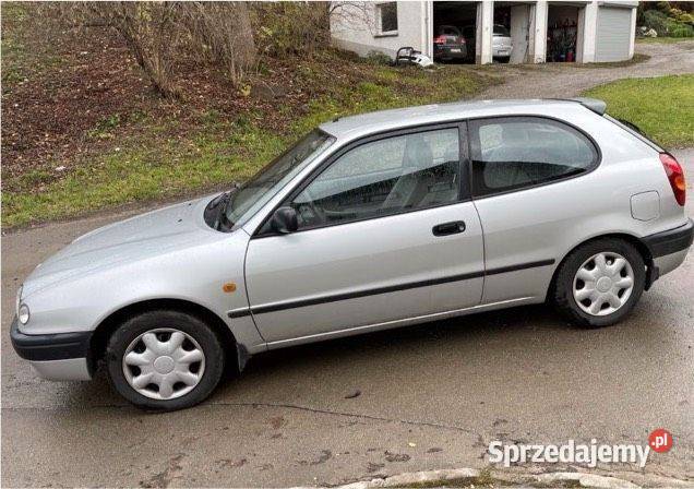 Toyota corolla e11 drzwi każdy model heczbek Tarnów sprzedam