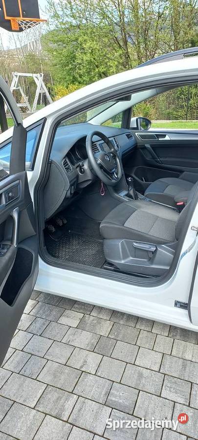Volkswagen Golf Sportsvan 16 TDI BlueMotion Rok produkcji 2015 Golf Sportsvan Limanowa sprzedam