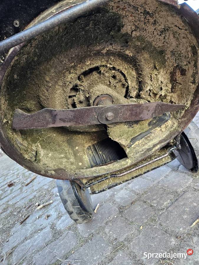 Kosiarka spalonowa z napedem Lider 46 lubelskie Lublin sprzedam