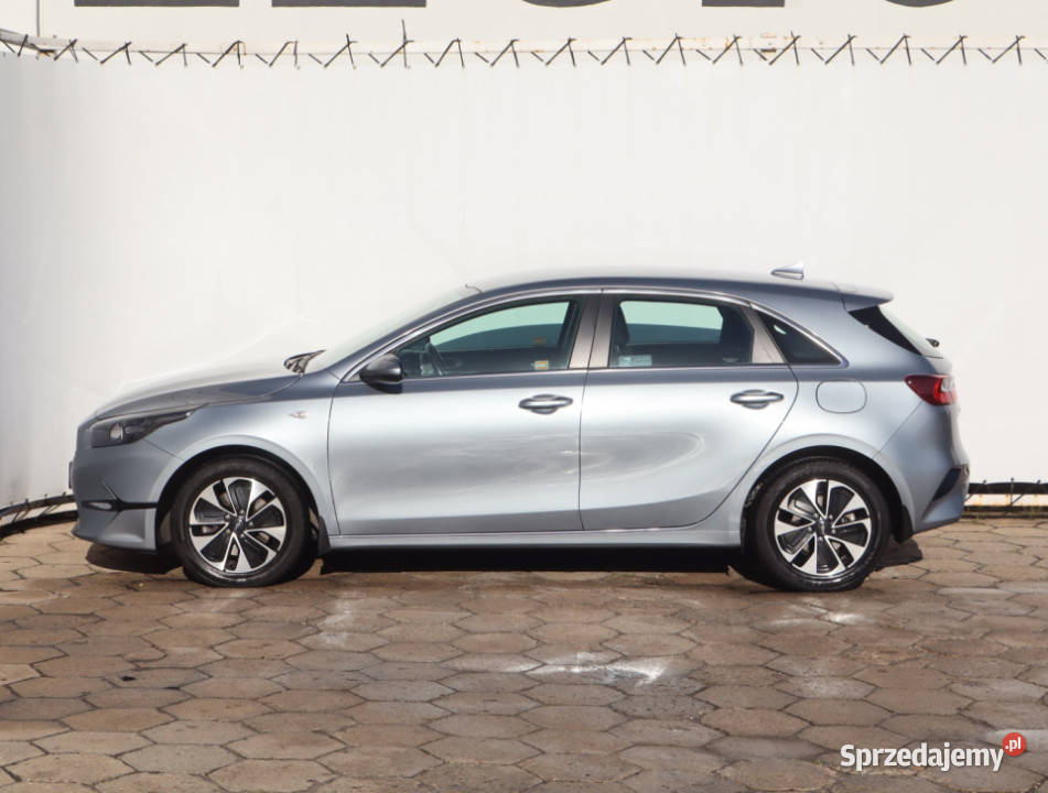 Kia Ceed 15 TGDI światła przeciwmgielne