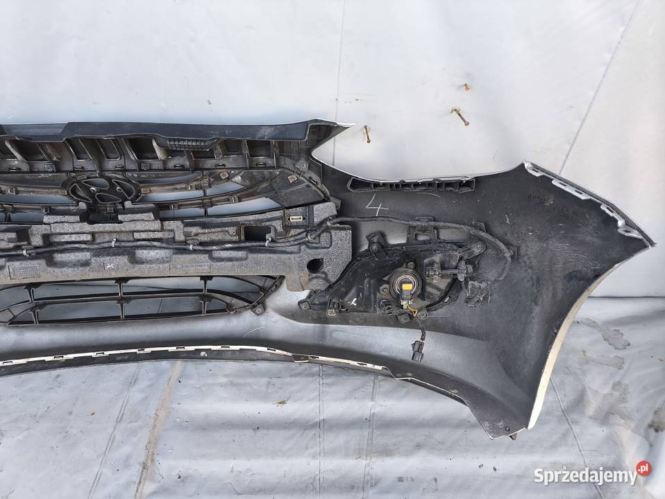 HYUNDAI I30 II 1117r ZDERZAK PRZEDNI PRZÓD LED Radom sprzedam
