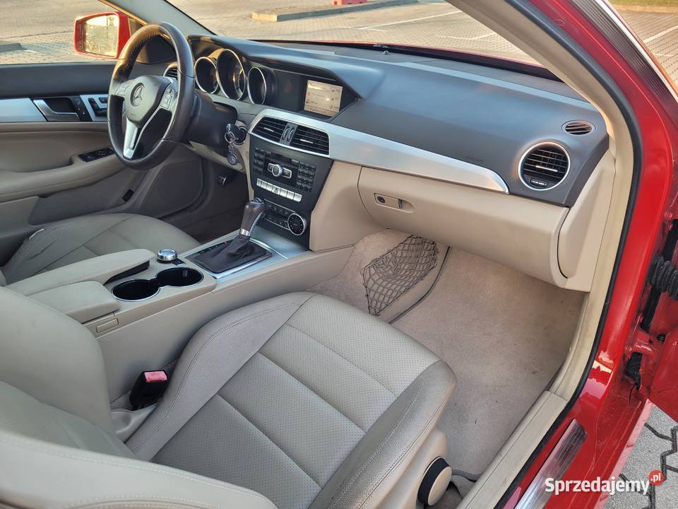 MercedesBenz C250 W204 coupe panoramadach