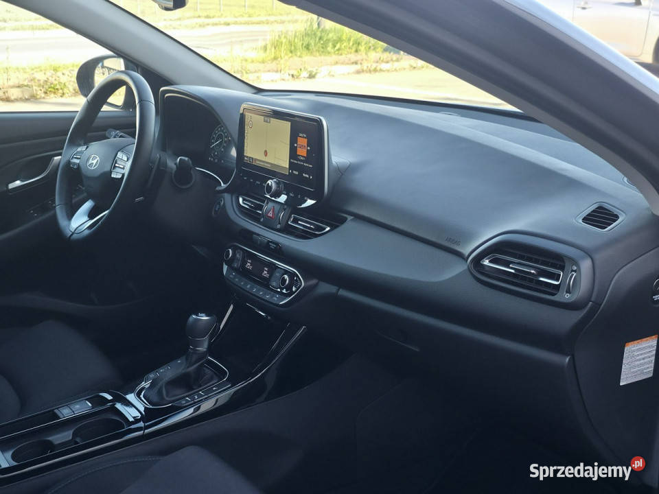 Hyundai i30 15 Benzyna Serwisowany Gwarancja świętokrzyskie Piekoszów
