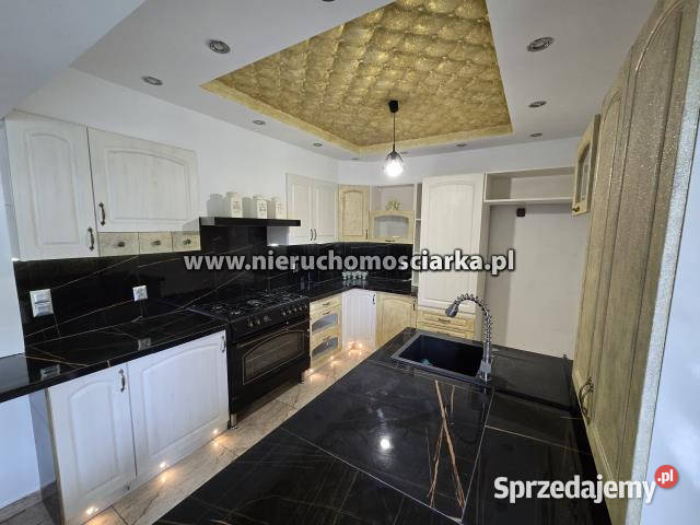 sprzedaży domu wolnostojącego 206m2 Łaziska sprzedam