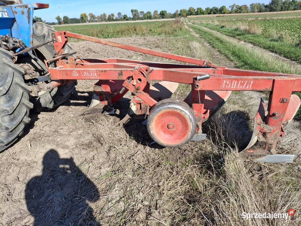 Pług Akpil CZH 350 Parczew sprzedam