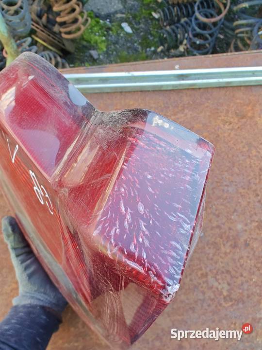 Lampa lewy tył volvo s80 Puławy
