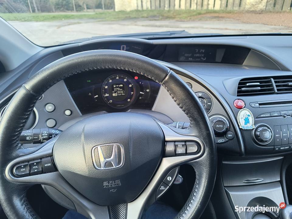 Honda Civic VIII 14 benzyna Mały przebieg Polska Zawiercie