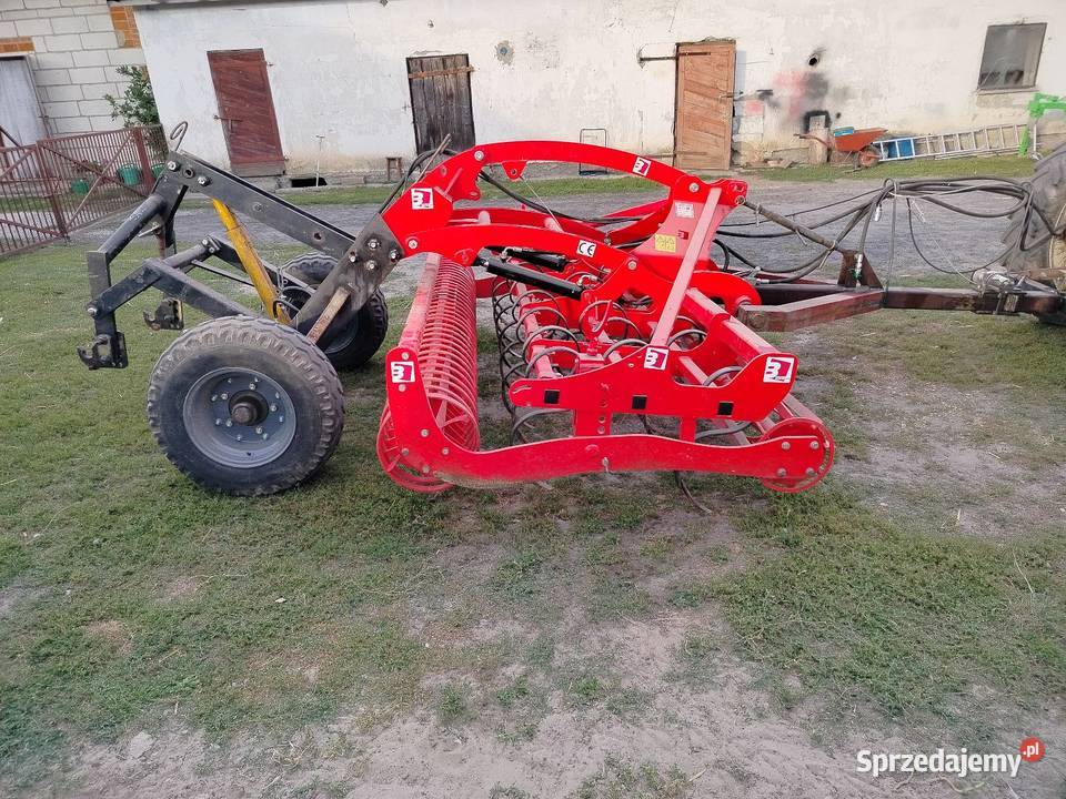 Agregat uprawowo siewny Batyra półzawieszany 3m nieuszkodzony Świdnik
