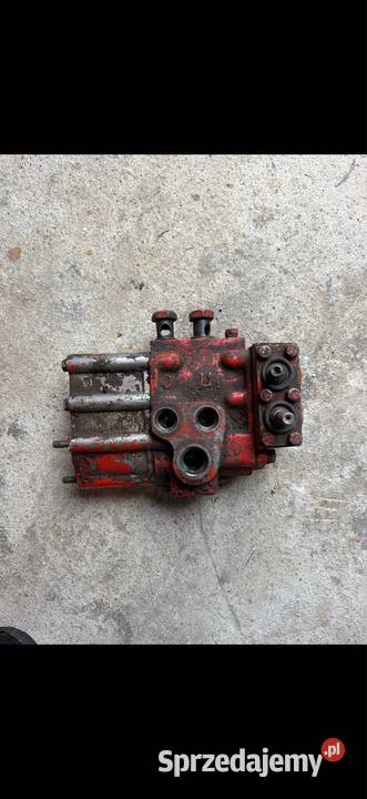 Rozdzielacz hydrauliczny P752022b MTZ Białoruś Rozdzielacze Palikije Pierwsze