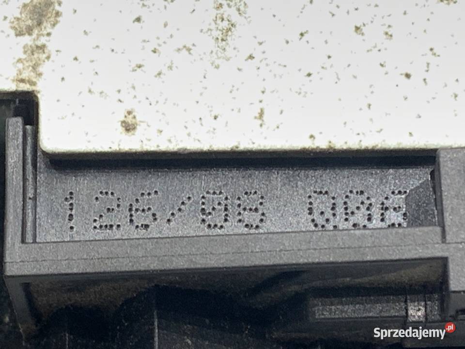 ZAMEK KLAPY TYŁ MERCEDES S204 Kombi 0714