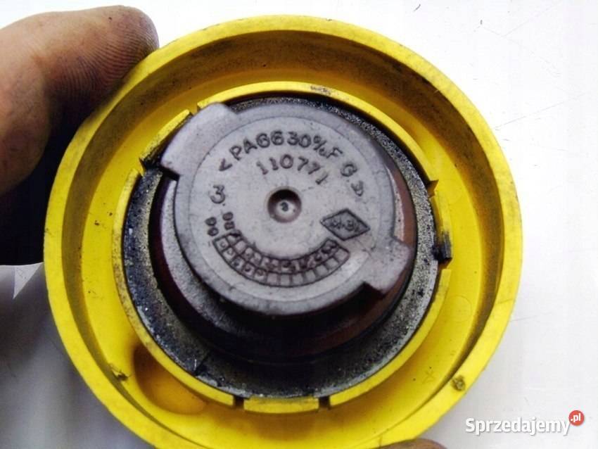 KOREK WLEWU OLEJU 14 8V MEGANE CLIO KANGOO 19 Sosnowiec