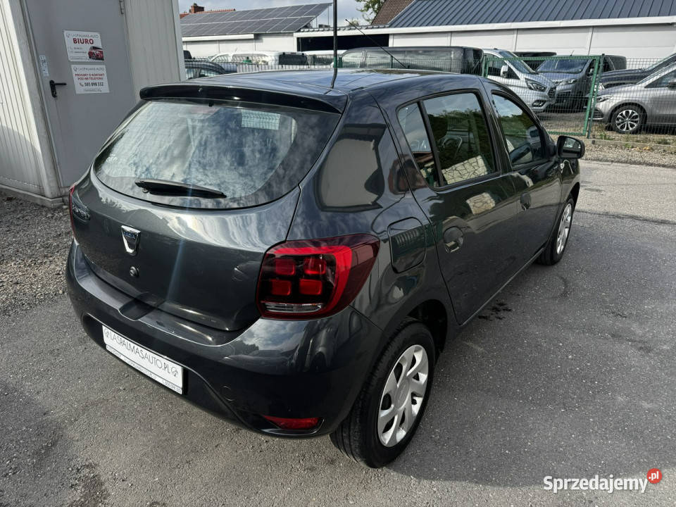 Dacia Sandero RatyZamiana Gwarancja benzyna 10 Gdów sprzedam