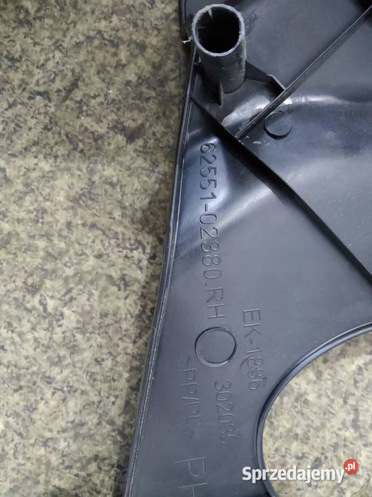 OSŁONA PROGU LEWA PRAWA KOMPLET E16 E17 E18 Rok produkcji 2019 sprzedam