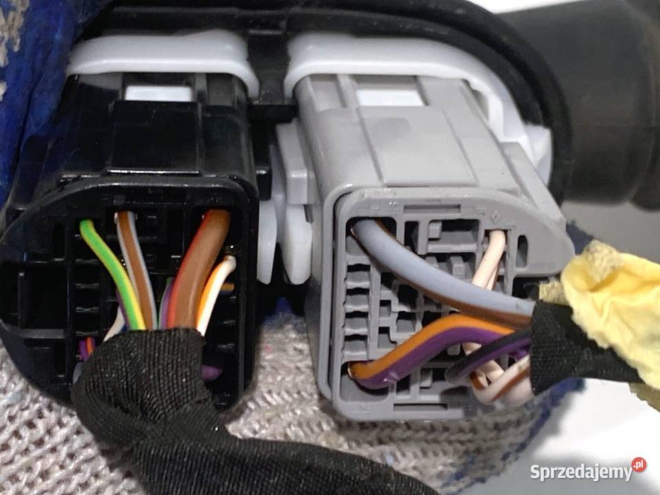 WIĄZKA DRZWI PRZÓD LEWY FORD FOCUS IV osobowe sprzedam