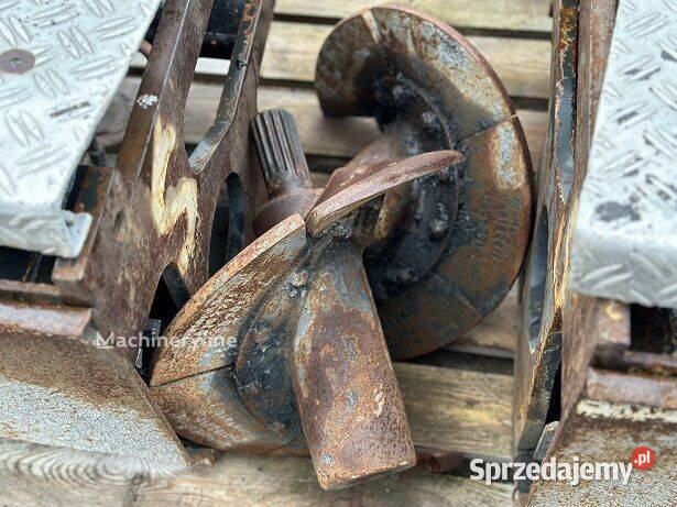 POSZERZENIA STOŁU DO ROZŚCIEŁACZA ASFALTU Tuliszków