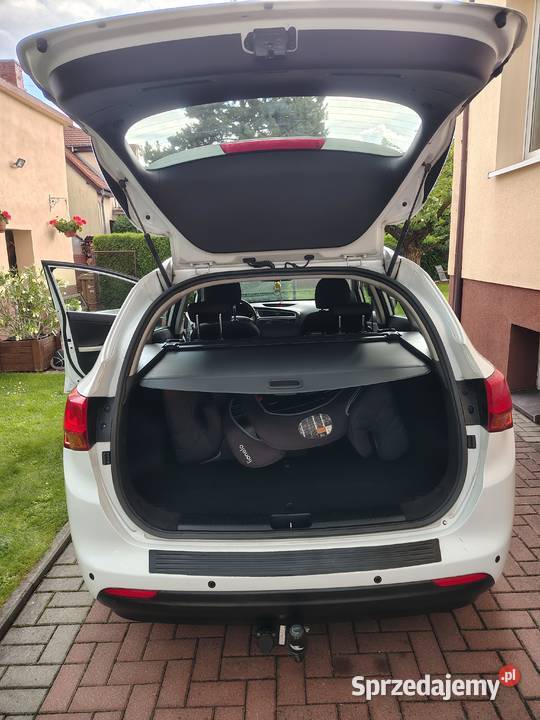 Kia Ceed Kombi 2018 14 Benz 100 Salon 238000km opolskie Opole