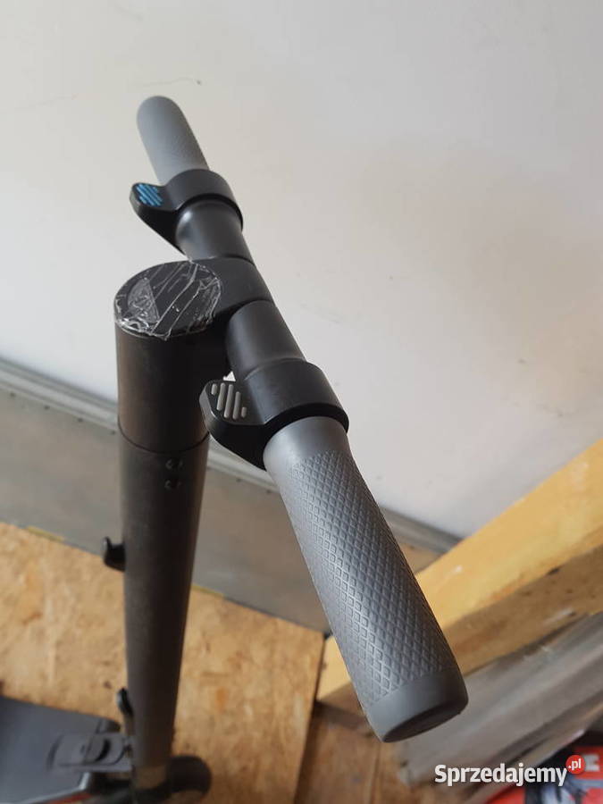 Hulajnoga elektryczna składana czarna nowa