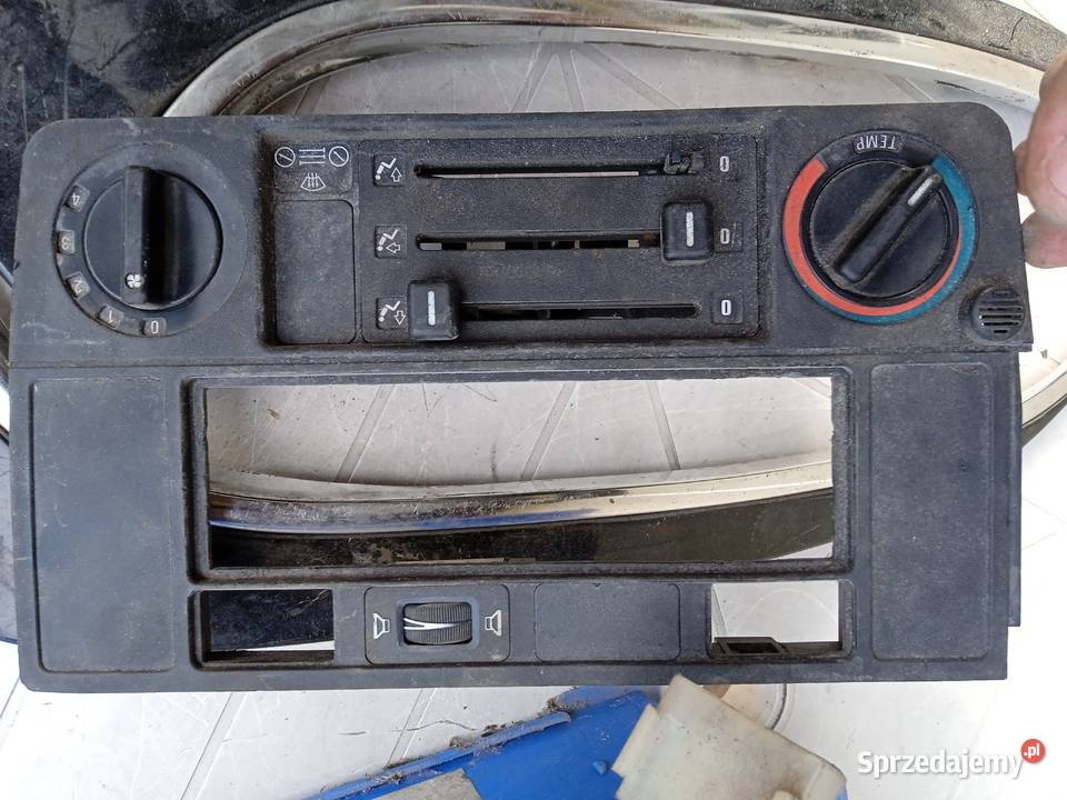 części bmw e30 318 sedan 1986 Bukowno