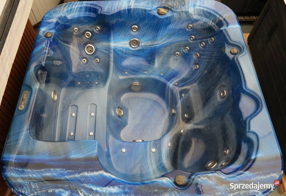 Używana wanna z hydromasażem jacuzzi 6osobowa Jacuzzi