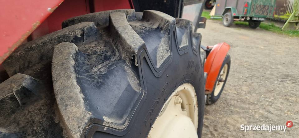 Ursus 3512 MF 235 255 C360 3P Skrzynia biegów Manualna Czerwony Kościół