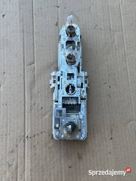 Wkład lampy lewy tył Audi a4 b5 kombi 8d9945257 Bydgoszcz sprzedam