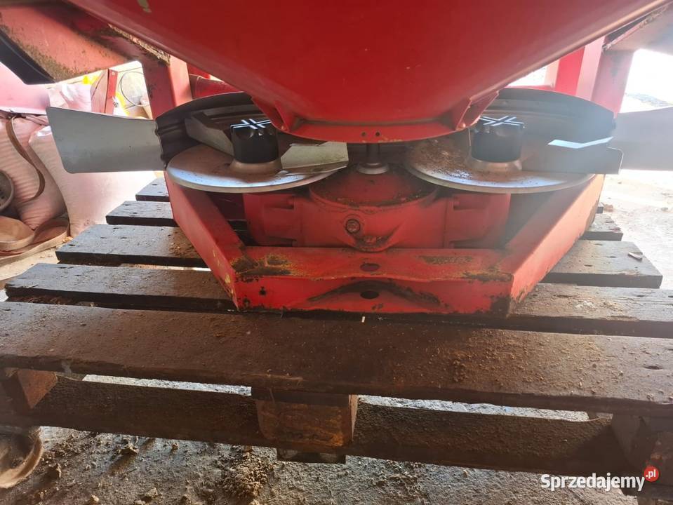 Rauch Amazone Pacanów