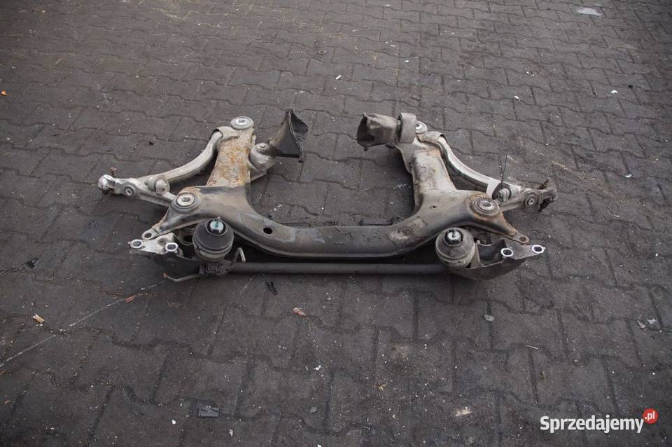 SANKI PRZEDNIE AUDI A4 B5 osobowe Lipno