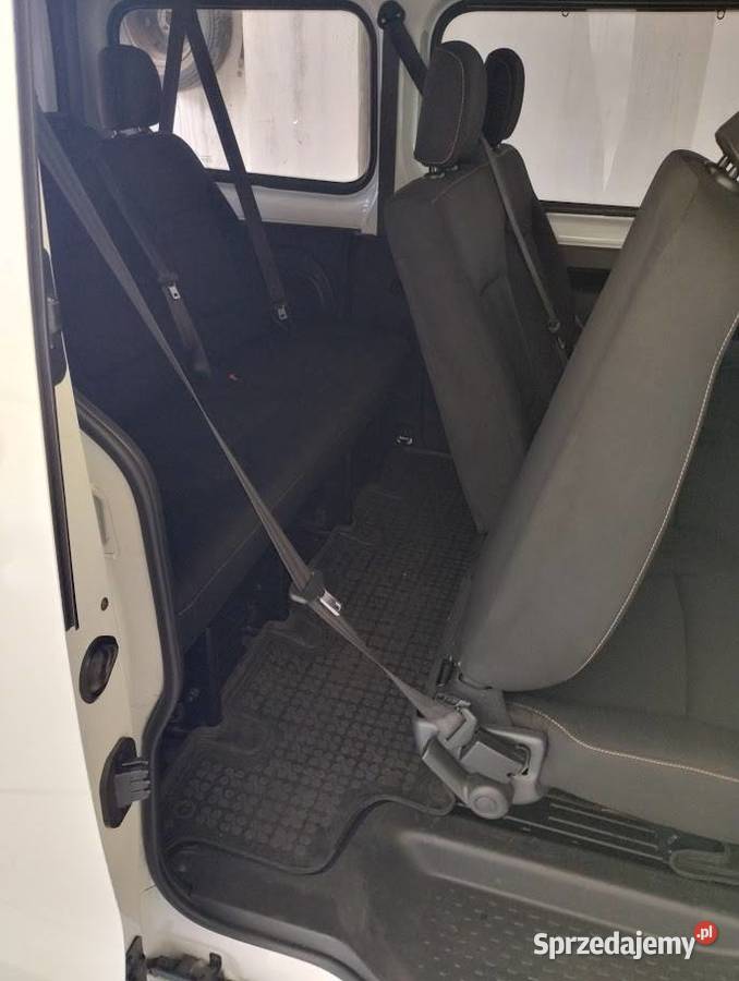 Renault Trafic III 2017r niski przebieg 1598cm3 Stare Miasto