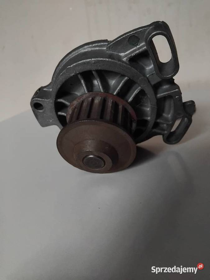 sprzedam pompę wody vw transporter t4 dostawcze Strzelin