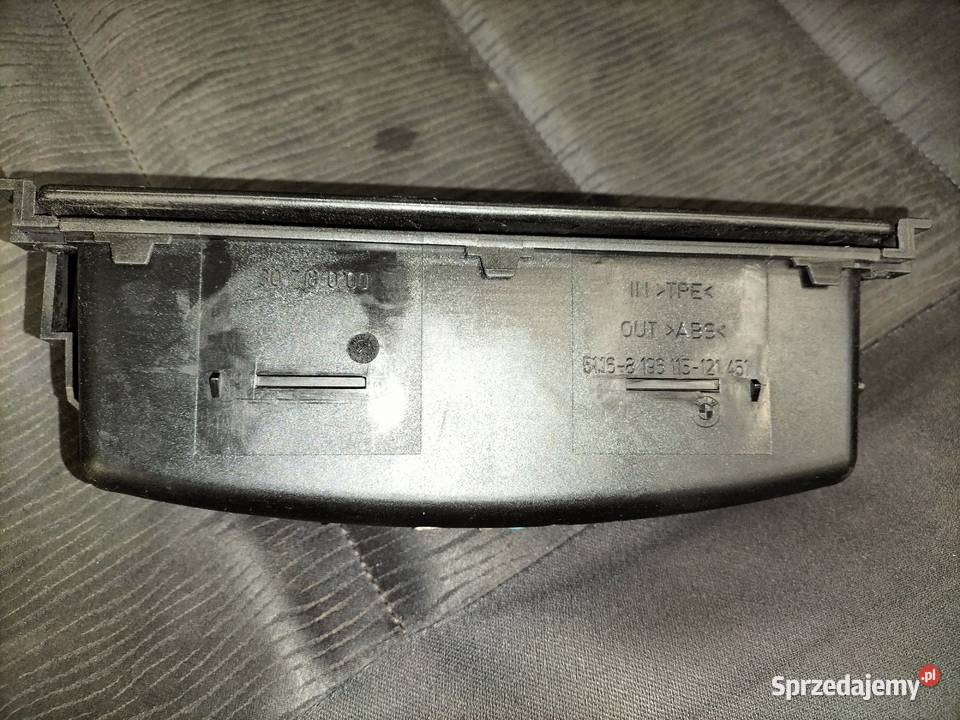 Schowek konsoli centralnej BMW E46 Ładny stan Poręba