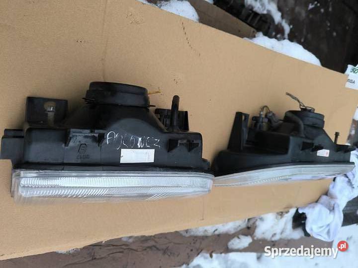 Polonez Caro lampy przednie reczna regulacja osobowe podkarpackie Stalowa Wola