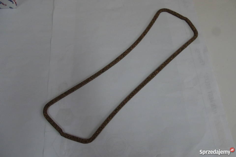 Uszczelka pokrywy zaworów 4 cylin Massey Massey Ferguson Parczew