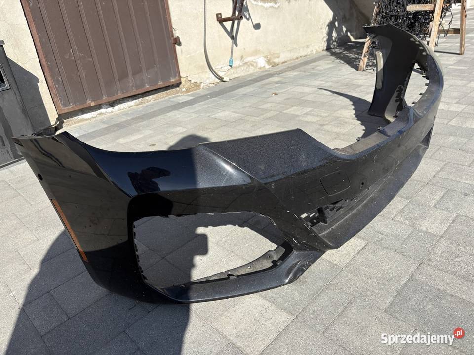 Przedni zderzak BMW G30 G31 Lci USA osobowe wielkopolskie Ceków
